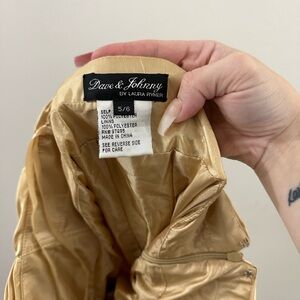 Gold Dave & Johnny women’s dress